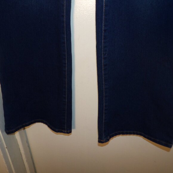 Ag Denim Mid Rise Boot Cut Jeans Sz 16 - Picture 3 of 6